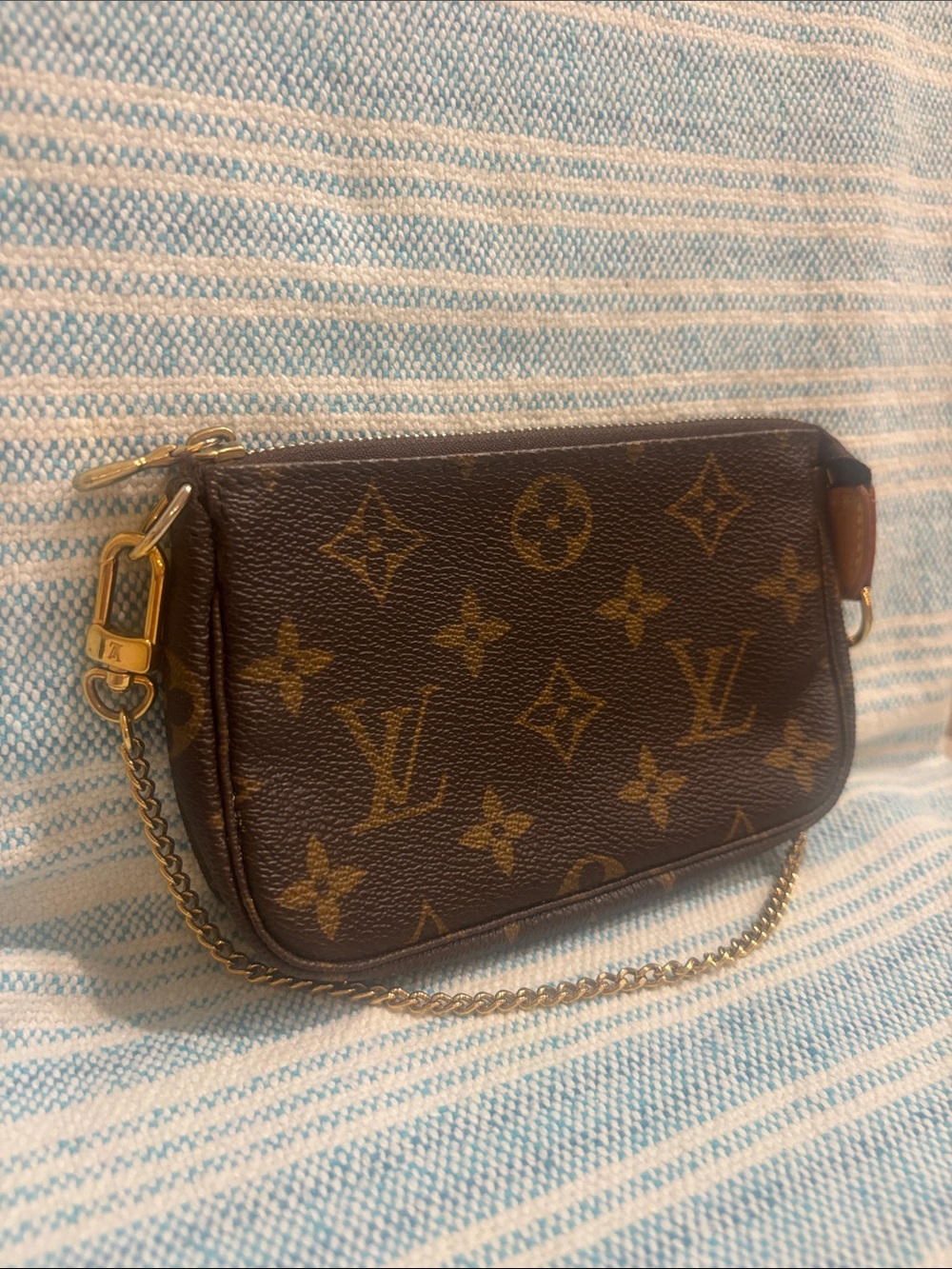 Louis Vuitton Brown Monogram Mini Pochette with Gold Chain - Picture 2 of 9